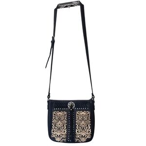 P&G Embroidered Conceal Carry Western Tassle Purse Crossbody Bag.
